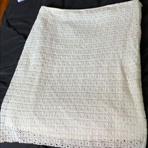 Calvin Klein white crocheted skirt 16